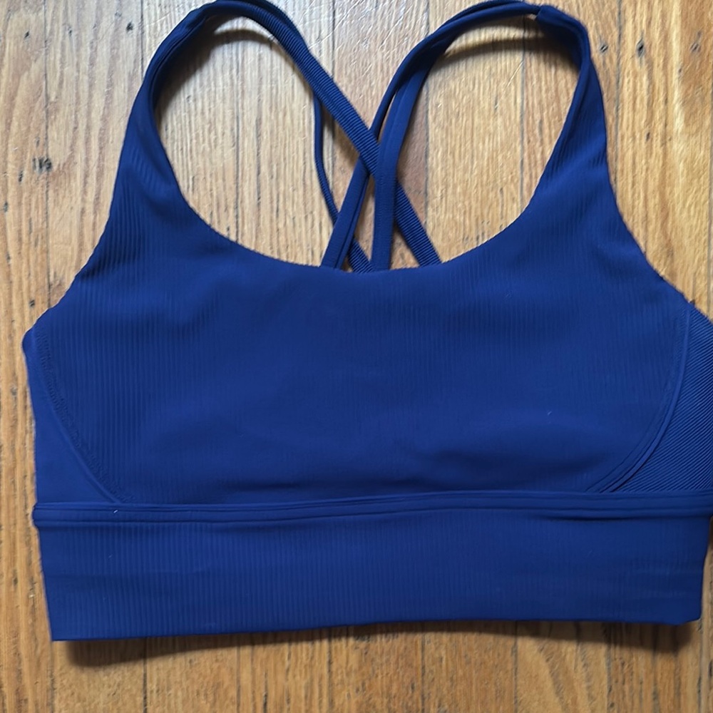 Lululemon Women's Blue Sports Bra